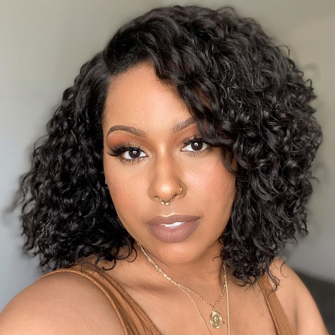 𝑼𝒘𝒂𝒗𝒚 𝑷𝒓𝒆𝒎𝒊𝒖𝒎 𝑳𝒊𝒏𝒆 9x6 Glueless Bob Perruque Sans Colle Wear Go Cheveux Humains Bouclés