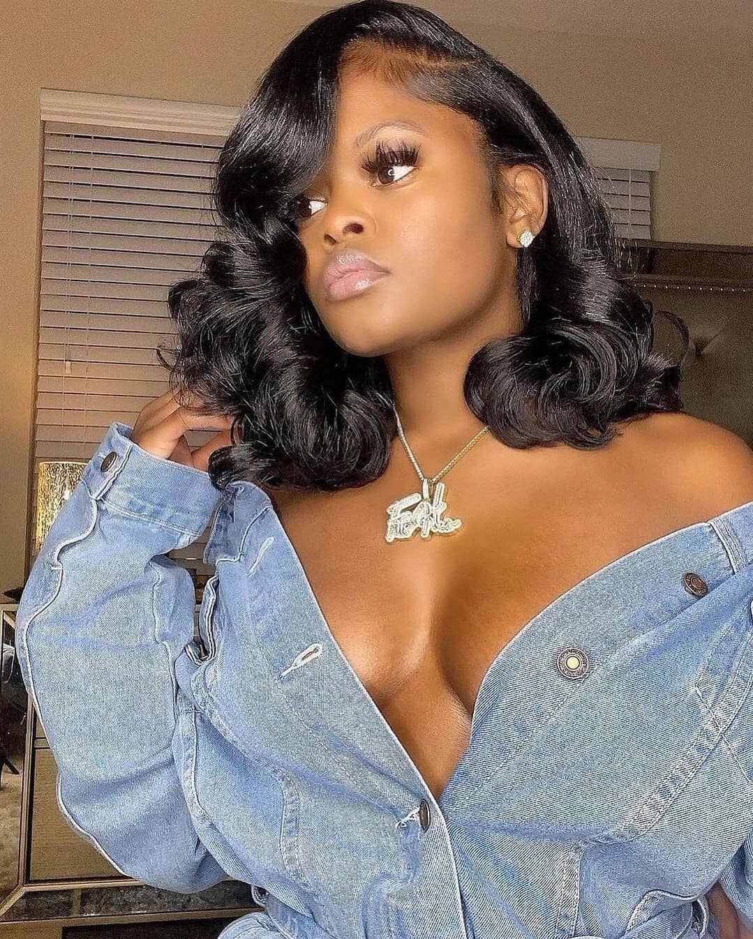 𝑼𝒘𝒂𝒗𝒚 𝑷𝒓𝒆𝒎𝒊𝒖𝒎 𝑳𝒊𝒏𝒆 9X6 Glueless Bob Perruque Sans Colle Wear Go Cheveux Humains Body Wave