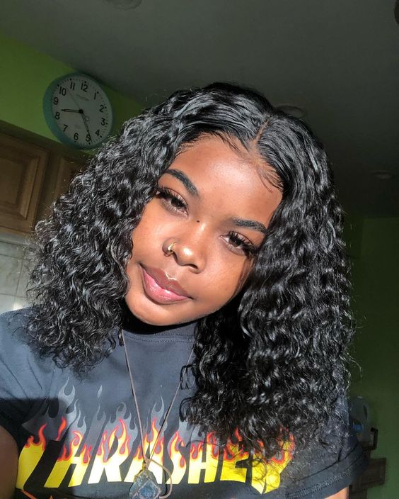 𝑼𝒘𝒂𝒗𝒚 𝑷𝒓𝒆𝒎𝒊𝒖𝒎 𝑳𝒊𝒏𝒆 9x6 Glueless Bob Perruque Sans Colle Wear Go Cheveux Humains Bouclés