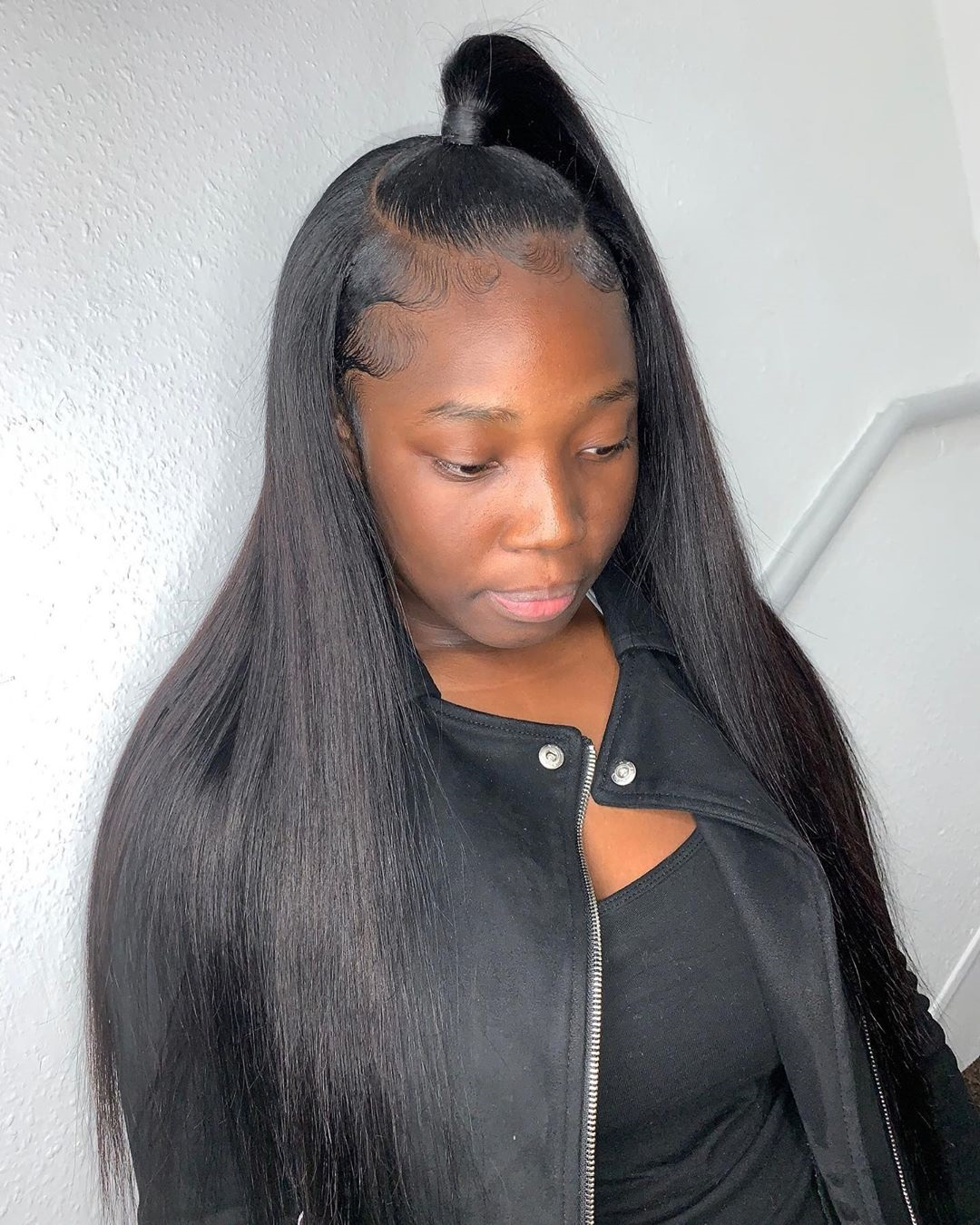 𝐏𝐫𝐞̂𝐭 𝐞𝐧 𝟐𝟒𝐡⚡360 Perruque Frontal Dentelle Couleur Noir Effet Cheveux Vrais Flexi-Fit Invisible Lisse