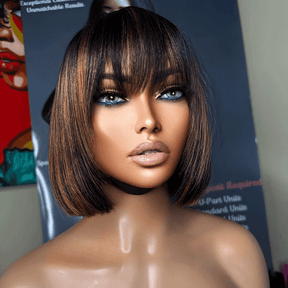 𝑼𝒘𝒂𝒗𝒚 𝑷𝒓𝒆𝒎𝒊𝒖𝒎 𝑳𝒊𝒏𝒆 Pour Débutants Glueless Bob Perruque Cheveux Humains Avec Mèches Brunes Et Frange Lisse