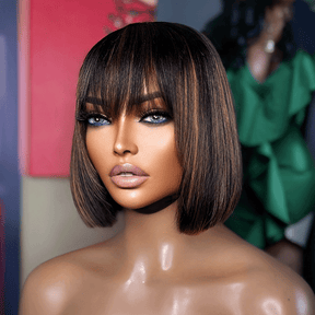 𝑼𝒘𝒂𝒗𝒚 𝑷𝒓𝒆𝒎𝒊𝒖𝒎 𝑳𝒊𝒏𝒆 Pour Débutants Glueless Bob Perruque Cheveux Humains Avec Mèches Brunes Et Frange Lisse