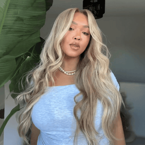 13x4 Glueless Couleur Blonde Avec Un Brun Clair Subtil Bob Perruque Sans Colle