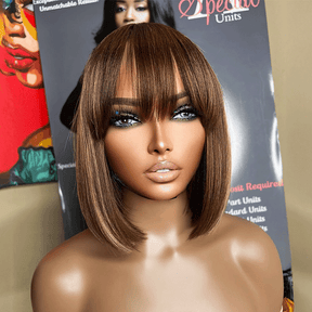 𝑼𝒘𝒂𝒗𝒚 𝑷𝒓𝒆𝒎𝒊𝒖𝒎 𝑳𝒊𝒏𝒆 Élégant Pour Débutants Glueless Highlight Bob Perruque Avec Frange Cheveux Humains Lisse
